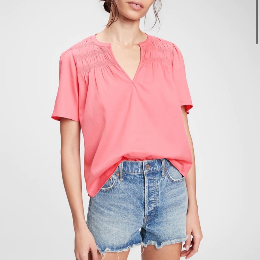 Smocked Flutter Sleeve T-Shirt - Picture 14 of 14